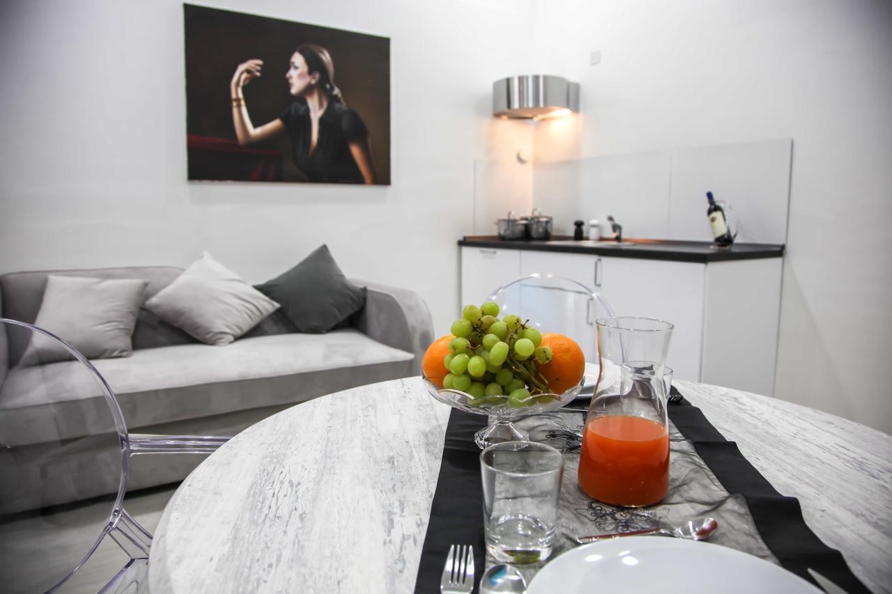 Iprime Suites Sliema Ngoại thất bức ảnh